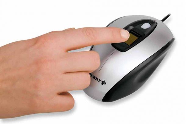 Mit dem Fingerprintmodul Benutzer authentifizieren